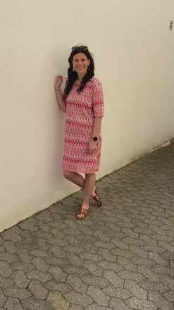 Say INA Copenhagen Kjole - Diana - Pink Zig Zag