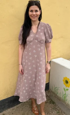 Say INA Copenhagen Kjole - Mirabelle - Camel W. White Flowers