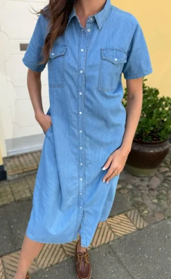 Say INA Copenhagen Kjole - Detia Summer - Light Blue Denim