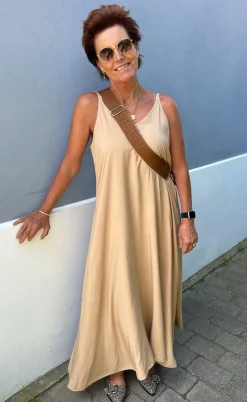 Say INA Copenhagen Kjole - Klara - Camel