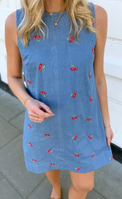 Say INA Copenhagen Kjole - Naja - Denim Blue w. Cherries