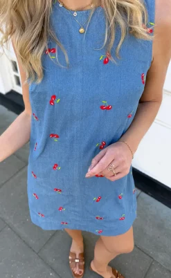 Say INA Copenhagen Kjole - Naja - Denim Blue w. Cherries