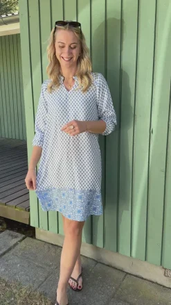 Say INA Copenhagen Kjole - Mira - Blue Printed