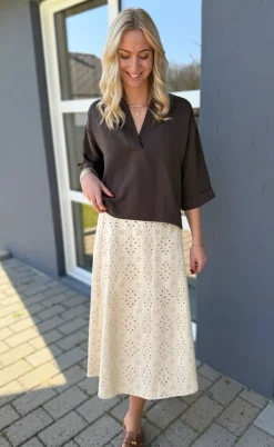 Say INA Copenhagen Nederdel - Naja - Off White Denim W. Embroidery