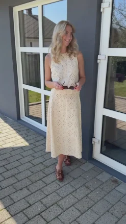 Say INA Copenhagen Nederdel - Naja - Off White Denim W. Embroidery