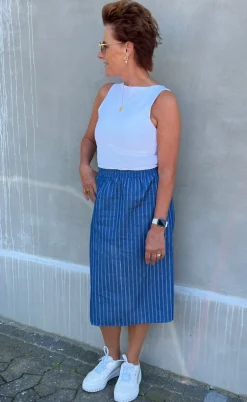 Say INA Copenhagen Nederdel - Stine - Denim Blue Pinstripe