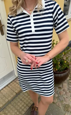 Say INA Copenhagen Polo Kjole - Pamela - Navy Striped