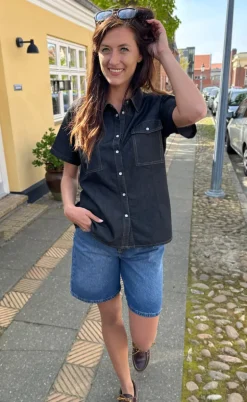 Say INA Copenhagen Skjorte - Detia Summer - Black Denim