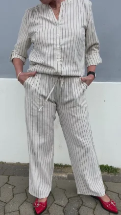 Say INA Copenhagen Skjorte - Juliana Linen - Off White / Black Striped