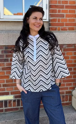 Say INA Copenhagen Skjorte - Zara Zig Zag - White W. Black