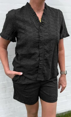 Say INA Copenhagen Top - Catja - Black Broderie Anglaise