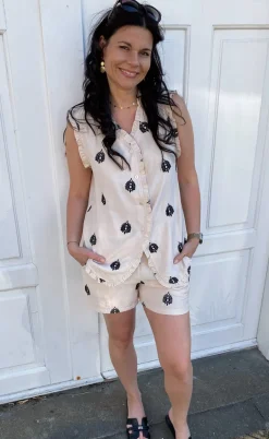 Say INA Copenhagen Top - Melania - Beige w. Black Embroidery