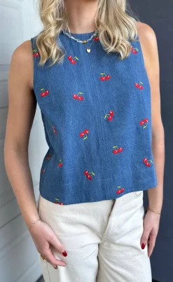 Say INA Copenhagen Top - Naja - Denim Blue w. Cherries