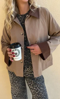 Say INA Copenhagen Trenchcoat / Jakke - Caroline Contrast - Camel / Brown