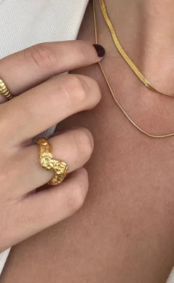 Smykkeli Copenhagen Ring - Helena Hammered - Golden