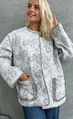 Stories From The Atelier Jakke - For Keep - Grey