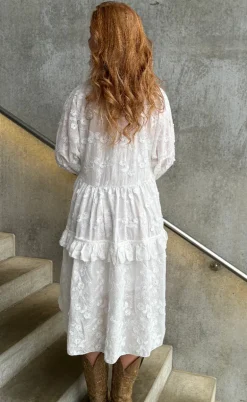 Stories From The Atelier Kjole - Your Heart - White