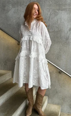 Stories From The Atelier Kjole - Your Heart - White