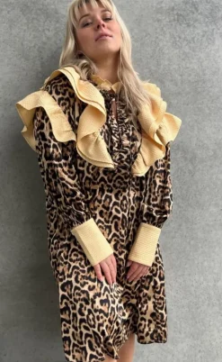 Stories From The Atelier Kjole - The Moment - Lep