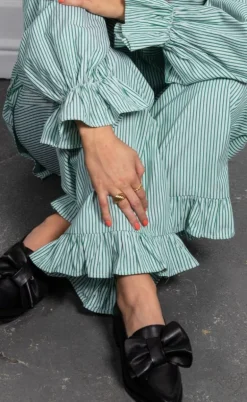 Stories From The Atelier Bukser - Ocean Vibes - Green