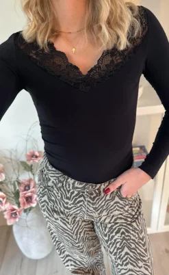 Tim & Simonsen Bluse - Belen V-Lace - Nero