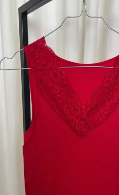 Tim & Simonsen Top - Belen V-Lace - Rosso (vendbar)