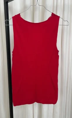 Tim & Simonsen Top - Belen V-Lace - Rosso (vendbar)